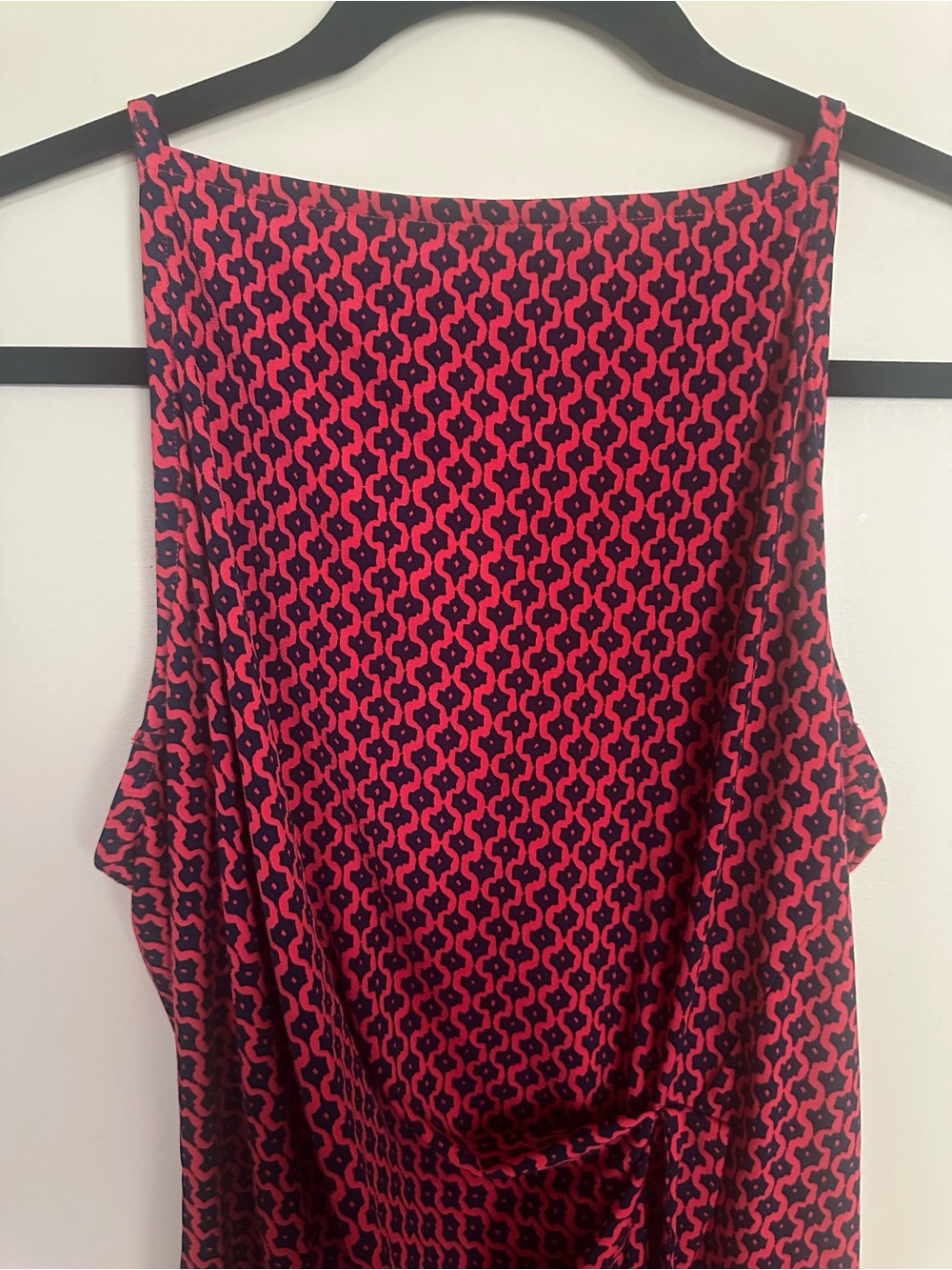 Banana Republic Red and Navy Geometric Print Top